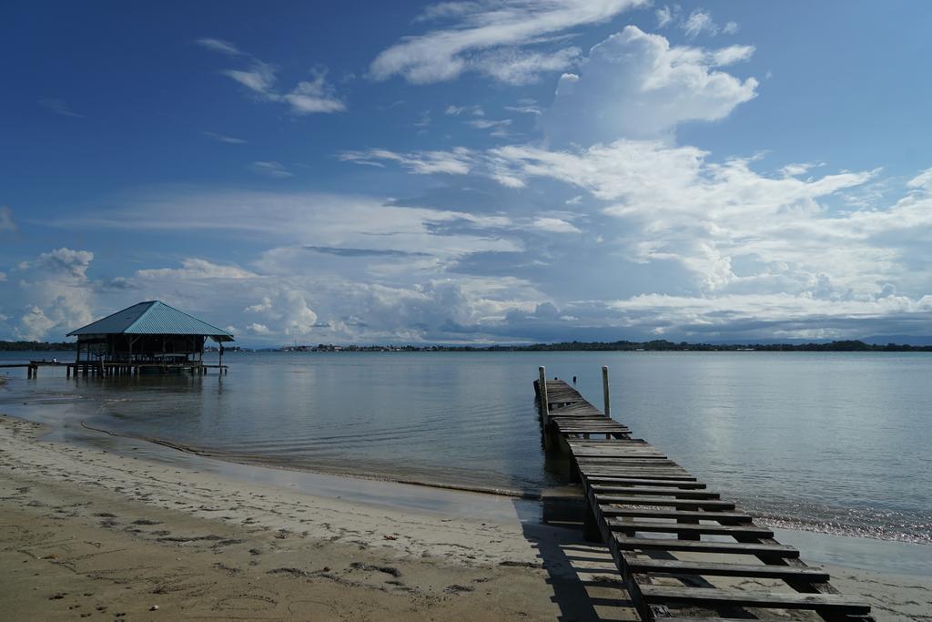 Surf Camp Hotell Bocas del Toro Eksteriør bilde